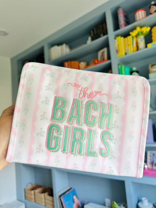 TRVL Medium Roadie Zip Pouch