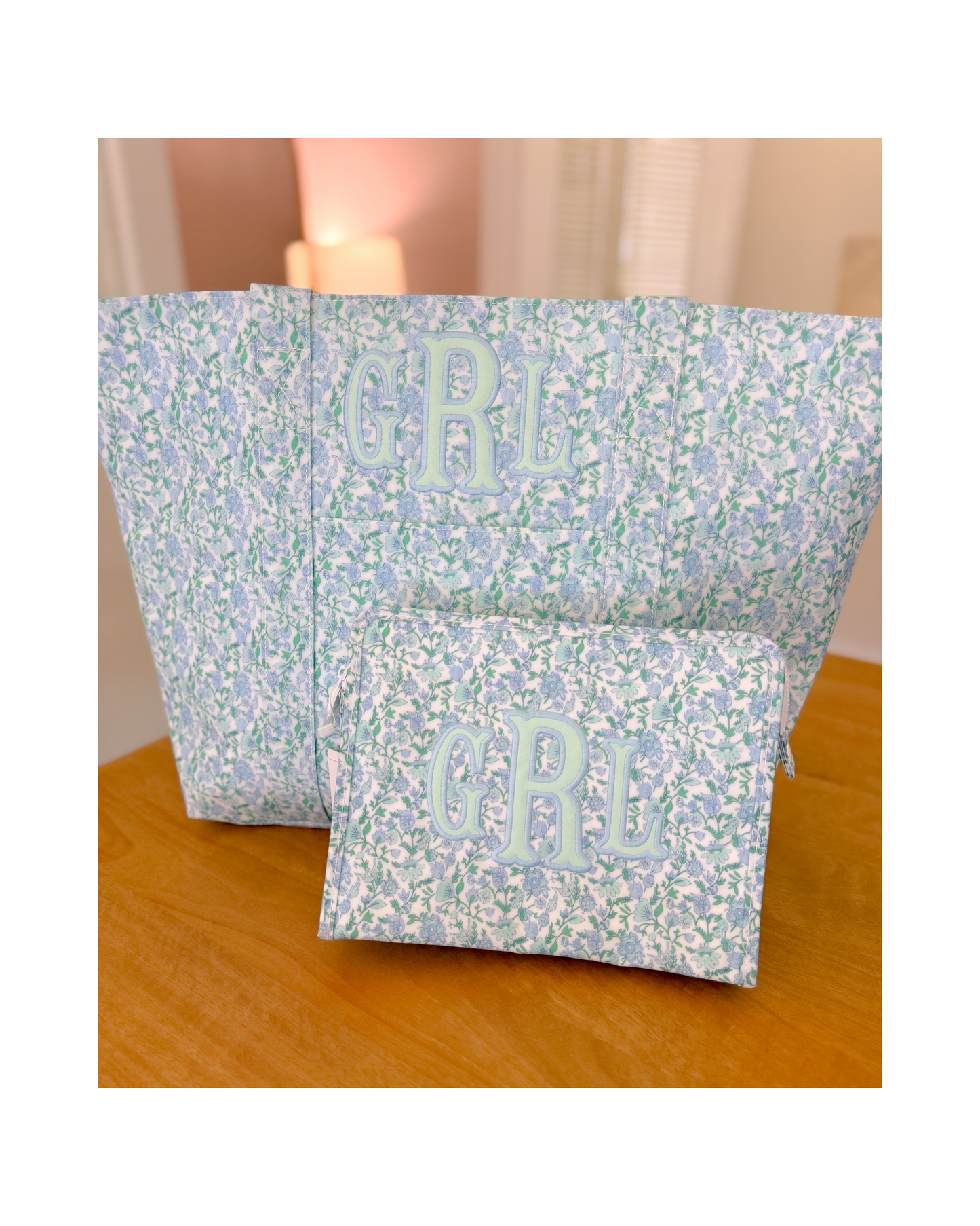 TRVL Jumbo Tote - Hamptons Floral